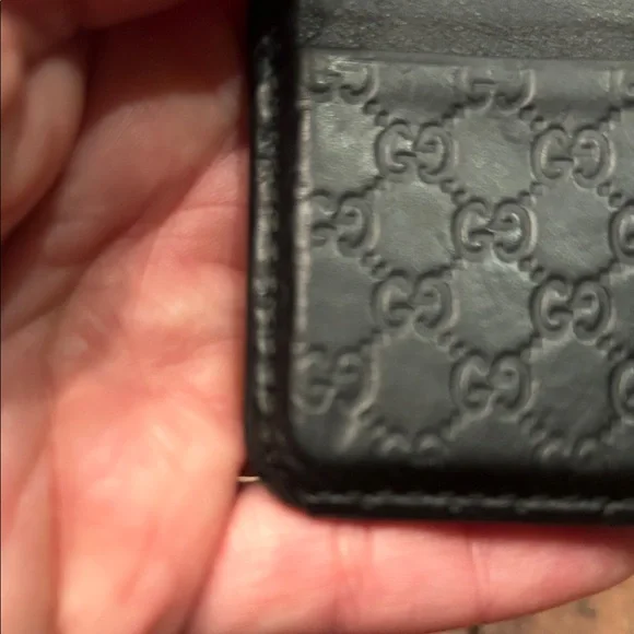 Gucci Embossed Black Leather Card Holder - Picture 9 of 12